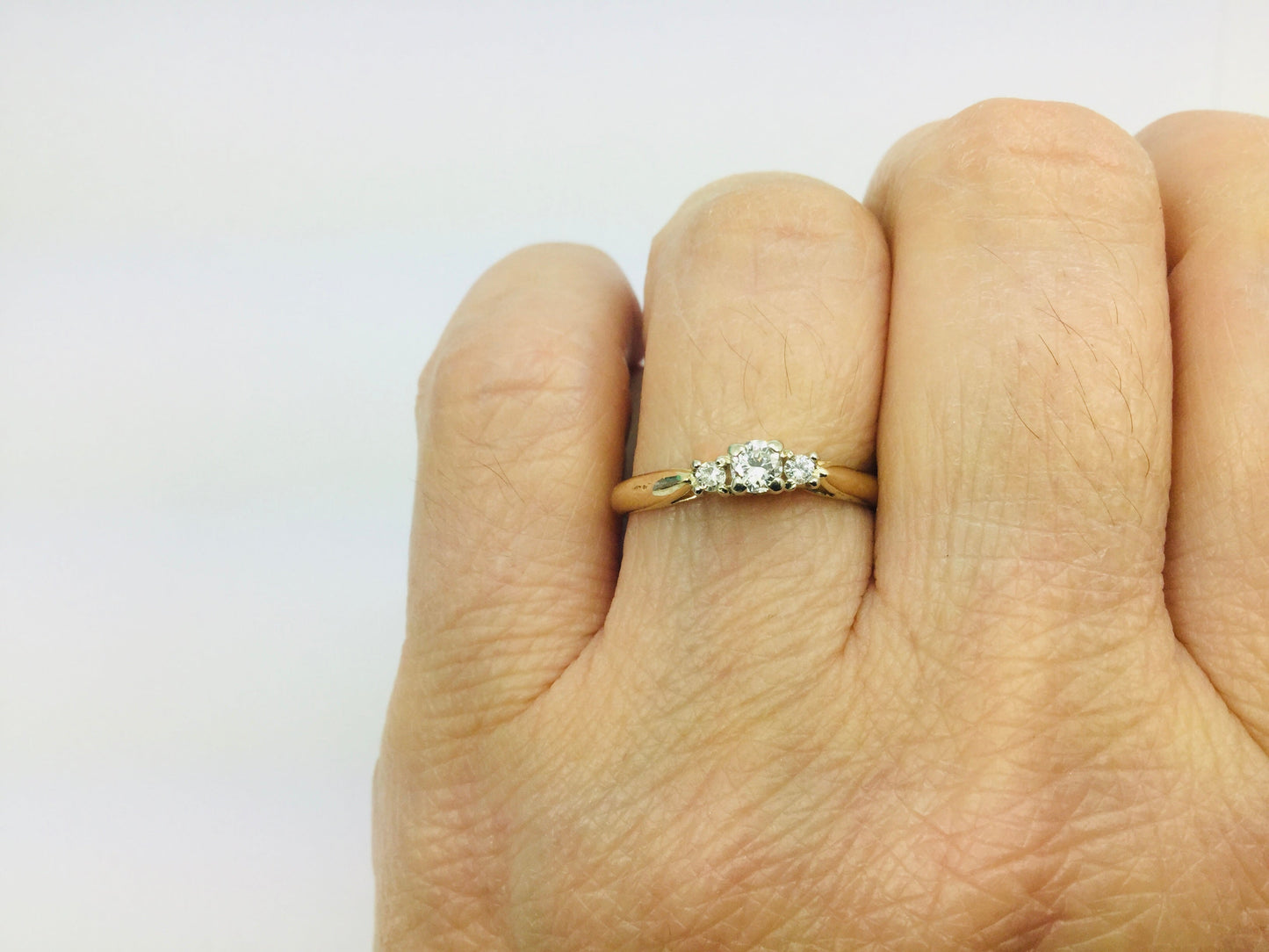 14k Yellow Gold Round Cut 20pt Trinity Three Stone Diamond Ring