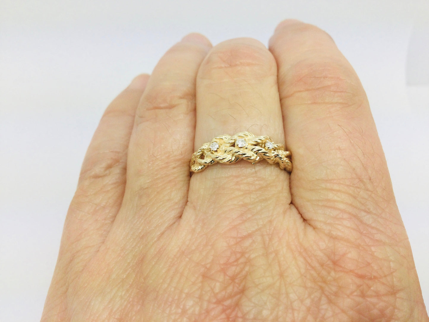 14k Yellow Gold Round Cut 6pt Diamond Trinity Twisted Rope Ring