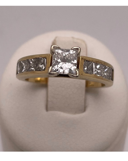 14k Gold 1.35ct Princess Cut Diamond Engagement Ring