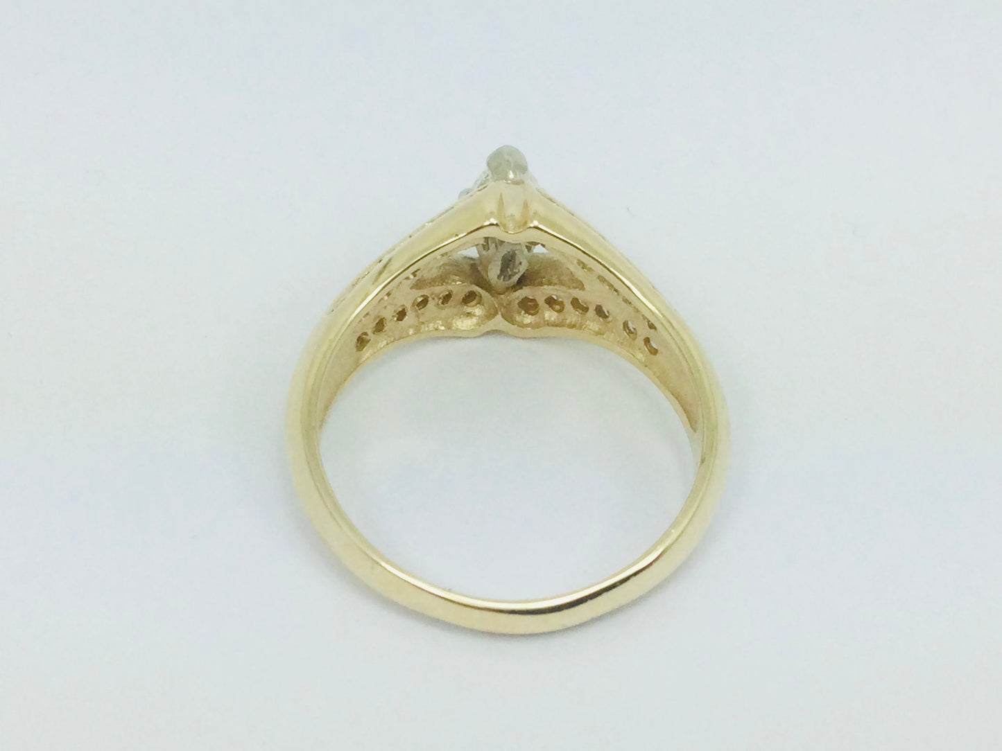 14k Yellow Gold Marquise Cut 0.86ct Diamond Ring