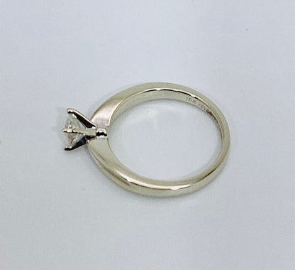 18k White Gold Round Cut 52pt Diamond Solitaire Ring