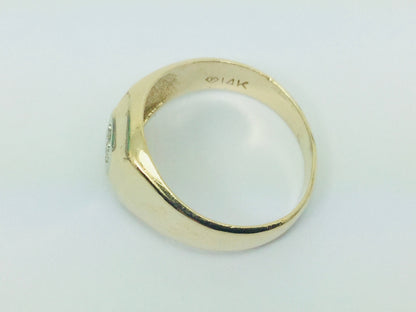 14k Yellow and White Gold Round Cut 14pt Diamond Solitaire Ring