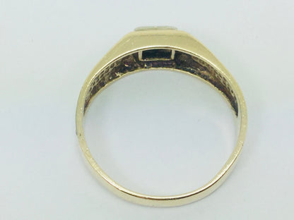10k Yellow Gold Round Cut 4pt Diamond Solitaire Ring