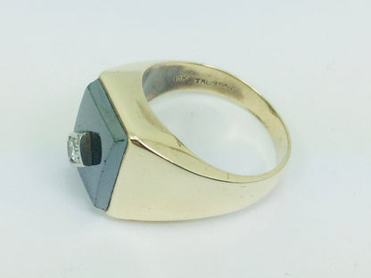 10k Yellow Gold Rectangular Cut Hematite and 11pt Diamond Ring