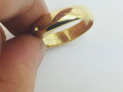 18k Yellow Gold Baguette Cut 28pt Diamond Ring