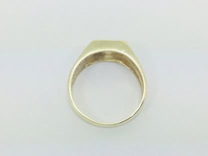 10k Yellow Gold Round Cut 5pt Diamond Letter 'B' Initial Ring
