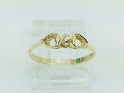 10k Yellow Gold Brilliant Cut 2pt Solitaire Diamond Heart Ring