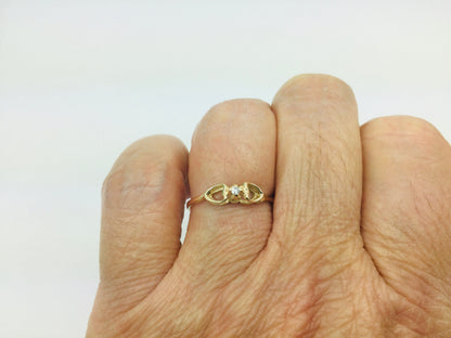 10k Yellow Gold Brilliant Cut 2pt Solitaire Diamond Heart Ring