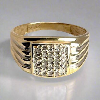 10k Yellow & White Gold 0.13ct Diamond Ring