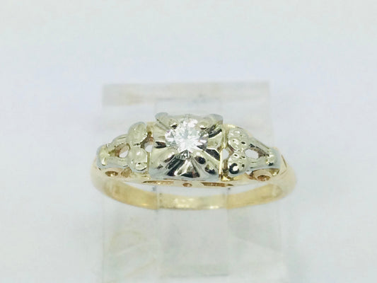 14k Yellow and White Gold Round Cut 11pt Diamond Solitaire Vintage Ring