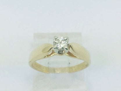 14k Yellow Gold Round Cut 15pt Diamond Solitaire Ring