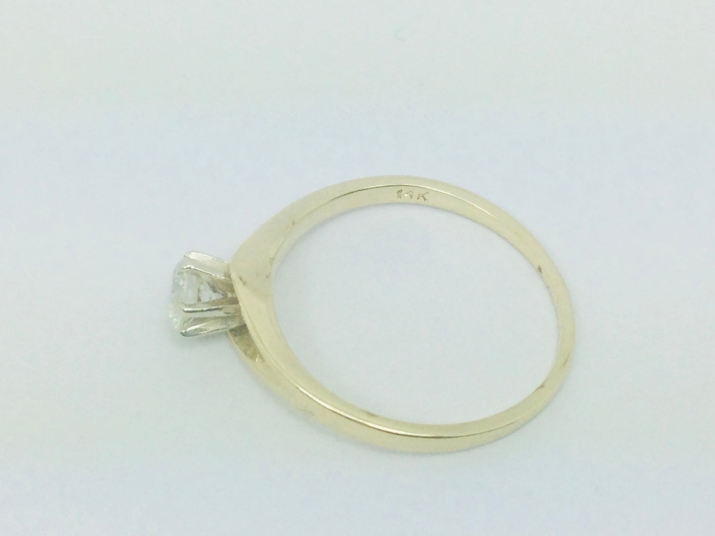 14k Yellow Gold Round Cut 33pt Diamond Solitaire Ring