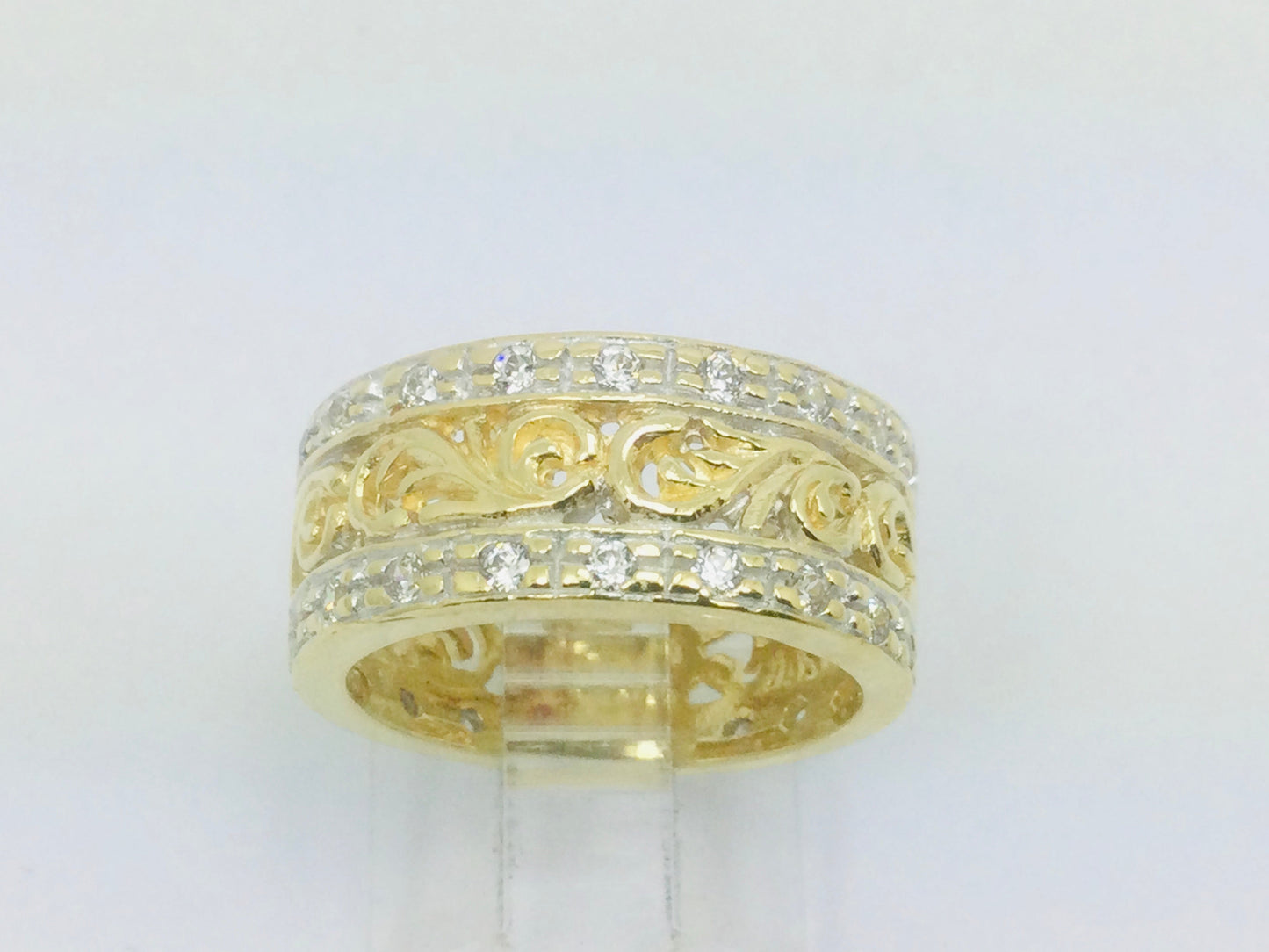 18k Yellow Gold Cubic Zirconium Row Set Vine Band Ring