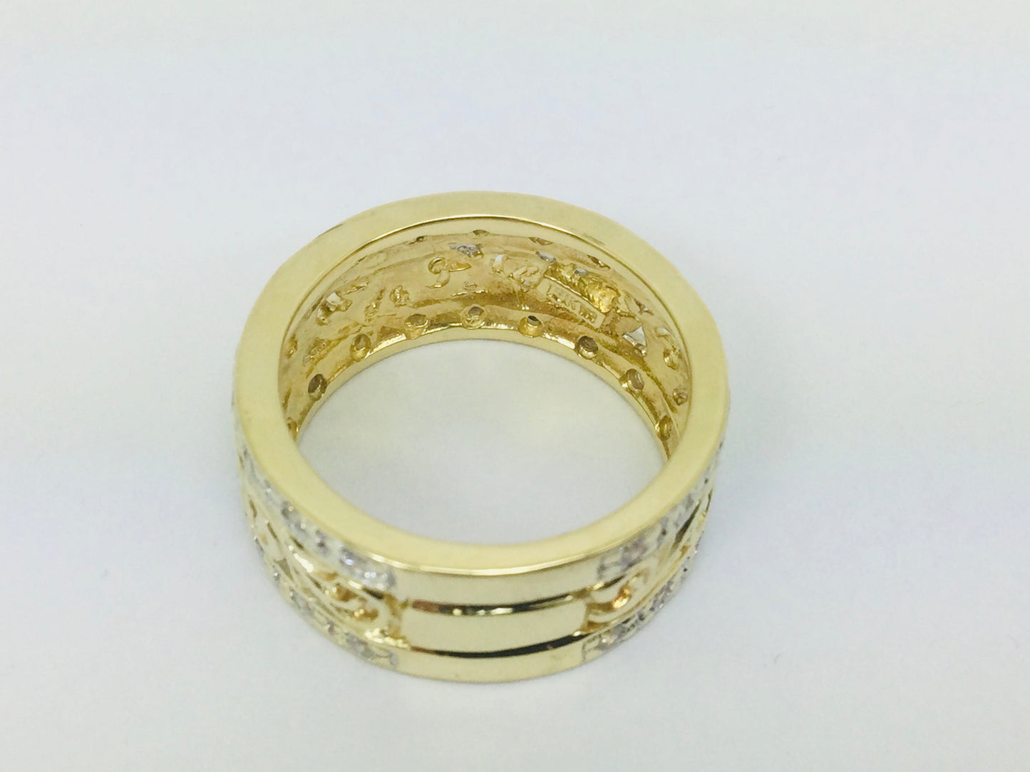 18k Yellow Gold Cubic Zirconium Row Set Vine Band Ring