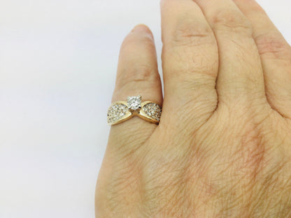 14k Yellow Gold Round Cut 35pt Diamond Cluster Ring
