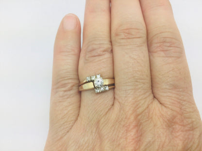 14k Yellow Gold Round Cut 0.26ct Diamond Solitaire Engagement and Wedding Ring Set