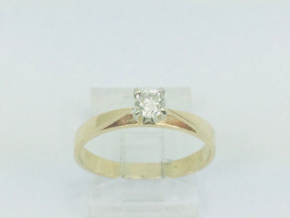 14k Yellow Gold Round Cut 18pt Diamond Solitaire Ring