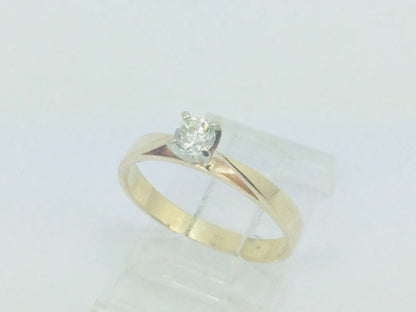 14k Yellow Gold Round Cut 18pt Diamond Solitaire Ring
