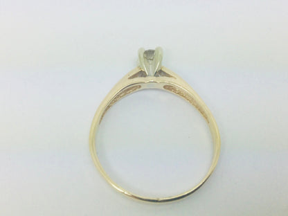 14k Yellow Gold Round Cut 25pt Diamond Solitaire Ring