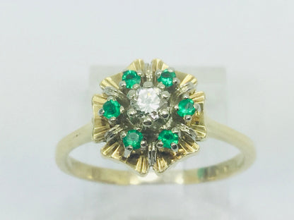 14k Yellow Gold Round Cut 12pt Emerald May Birthstone & 10pt Diamond Floral Ring