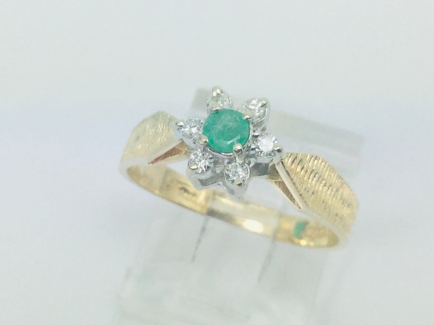 14k Yellow Gold Round Cut 12pt Emerald May Birthstone & 12pt Diamond Halo Ring
