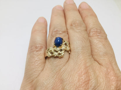 14k Yellow Gold Oval Cut Star Sapphire September Birthstone Ring
