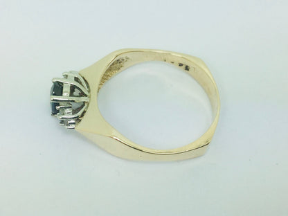 14k Yellow Gold Oval Cut 50pt Sapphire September Birthstone & 6pt Diamond Geometric Ring