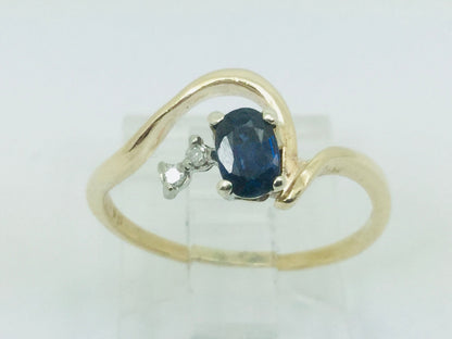 14k Yellow Gold Oval Cut 33pt Sapphire September Birthstone & 2pt Diamond Wave Ring
