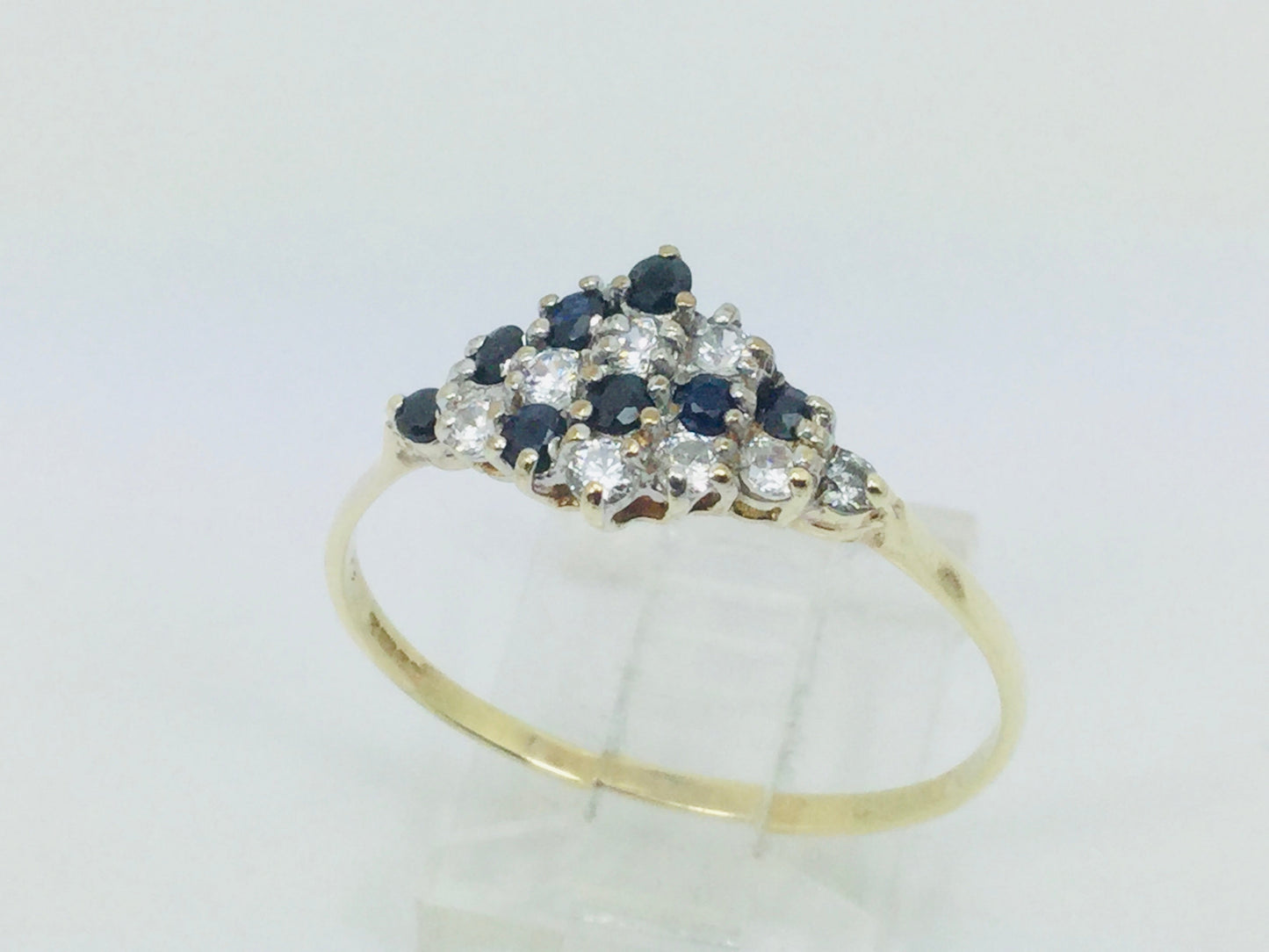 9k Yellow Gold Round Cut 24pt Sapphire September Birthstone & 24pt Cubic Zirconia (CZ) Row Set Ring