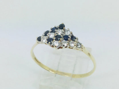 9k Yellow Gold Round Cut 24pt Sapphire September Birthstone & 24pt Cubic Zirconia (CZ) Row Set Ring