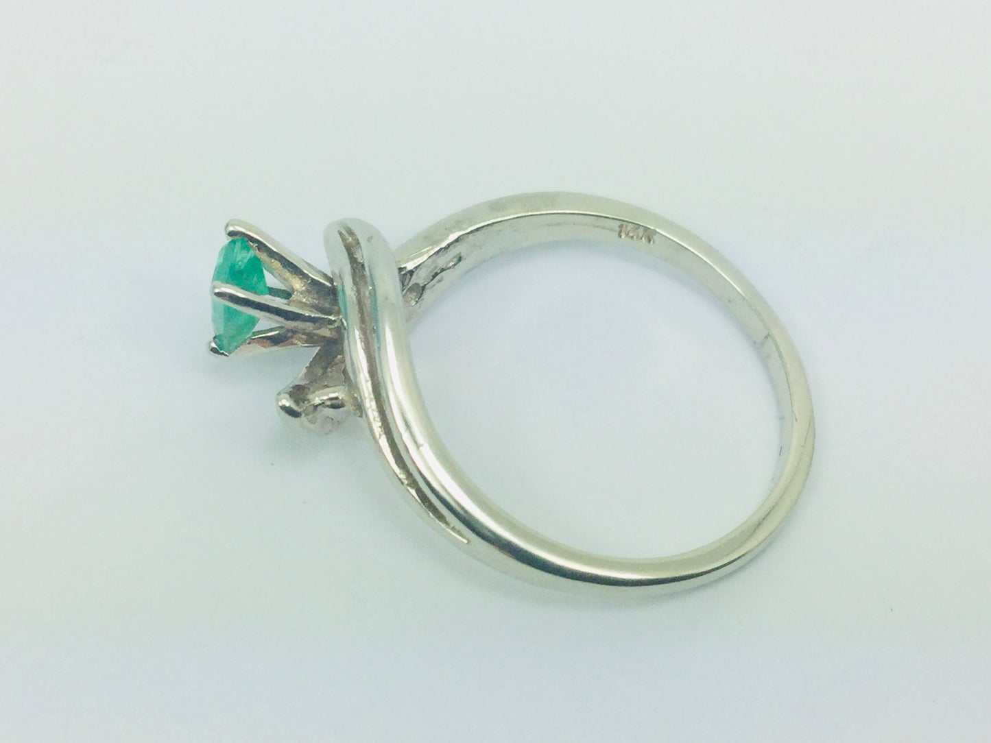14k White Gold Emerald Cut 0.25ct Emerald May Birthstone & 0.075ct Diamond Ring