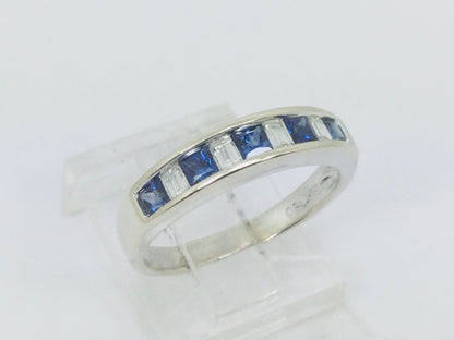 18k White Gold Princess Cut 50pt Sapphire & Baguette Cut 32pt Diamond Ring