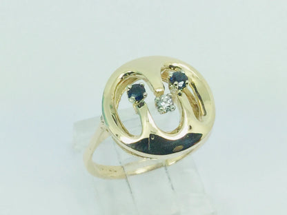 Stunning 10k Genuine Sapphire & Diamond Wave Pattern Ring