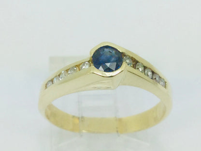 14k Yellow Gold Round Cut 25pt Sapphire September Birthstone & 10pt Diamond Ring
