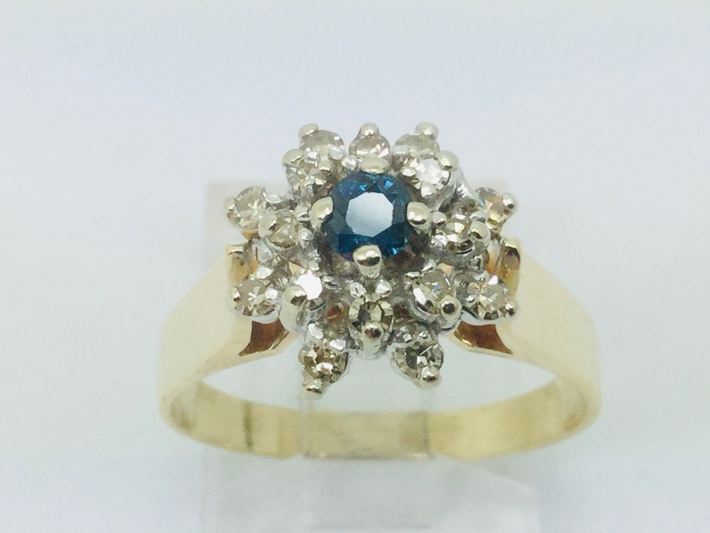 14k Yellow Gold Round Cut 0.16ct Sapphire September Birthstone & 0.32ct Diamond Halo Cluster Ring