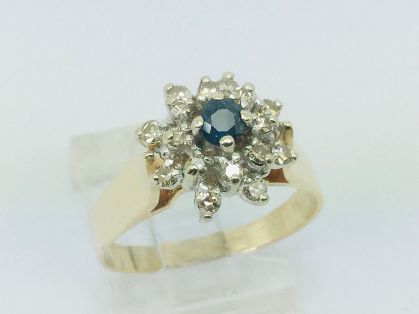 14k Yellow Gold Round Cut 0.16ct Sapphire September Birthstone & 0.32ct Diamond Halo Cluster Ring