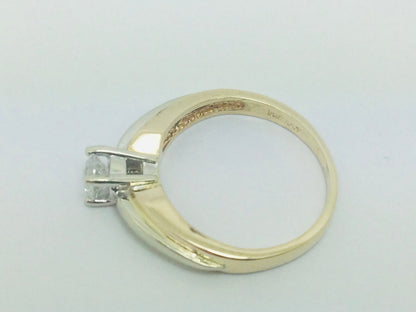 14k Yellow Gold Round Cut 30pt Diamond Solitaire Ring