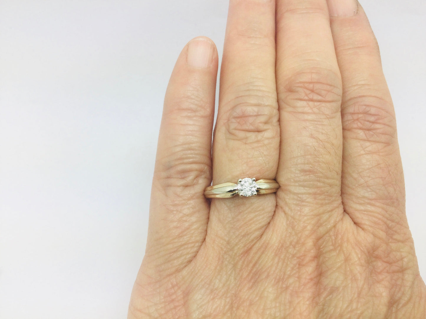 14k Yellow Gold Round Cut 30pt Diamond Solitaire Ring