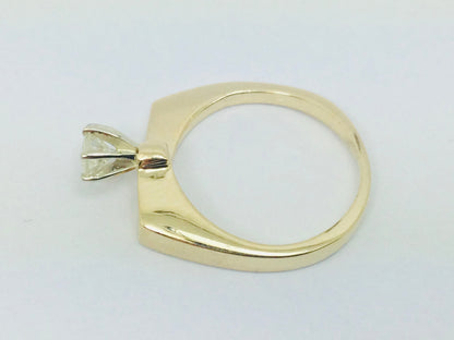 14k Yellow Gold Round Cut 25pt Diamond Solitaire Ring