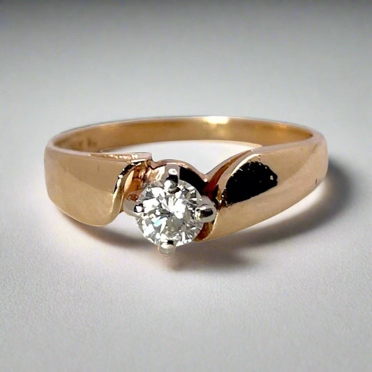14k Yellow Gold Round Brilliant Cut 0.25ct Diamond Solitaire Ring