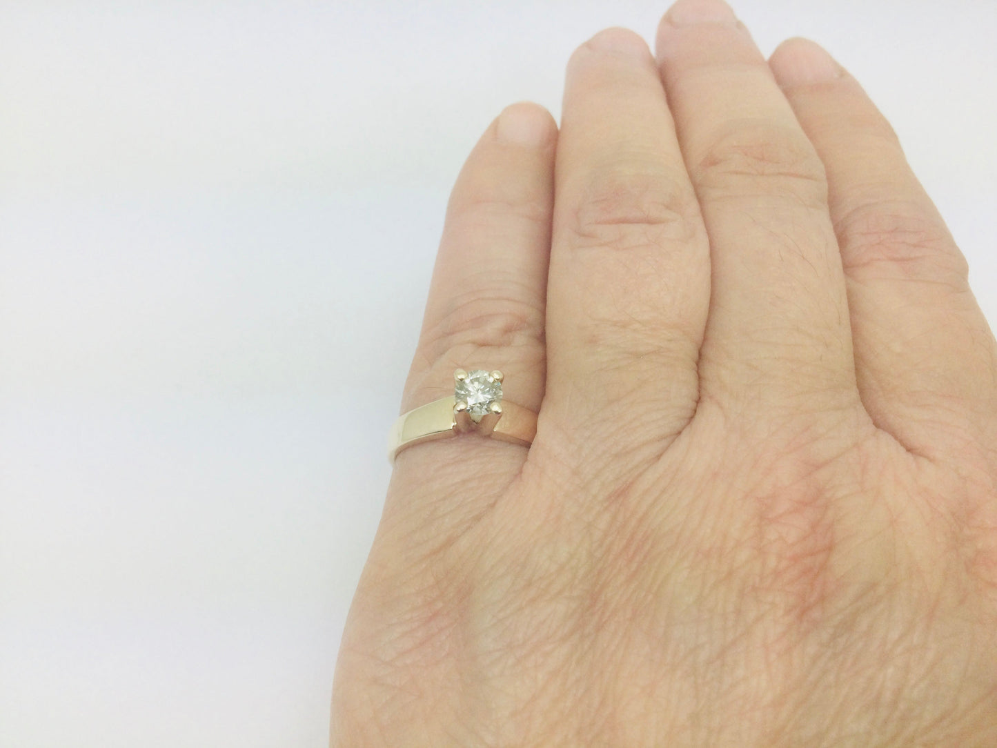 14k Yellow Gold Brilliant Cut 35pt Diamond Solitaire Ring