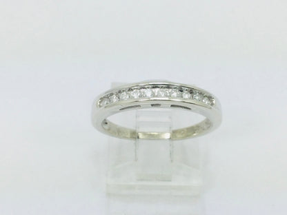 14k White Gold Round Cut 15pt Diamond Channel Set Ring