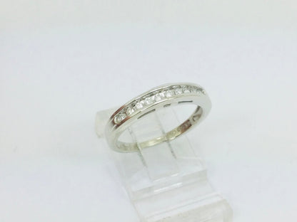 14k White Gold Round Cut 15pt Diamond Channel Set Ring