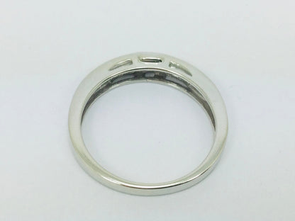 14k White Gold Round Cut 15pt Diamond Channel Set Ring