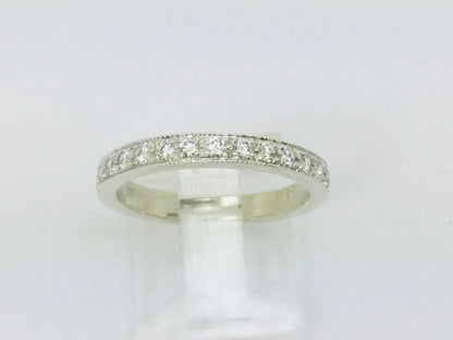 14k White Gold 22.5pt Round Cut Diamond Row Set Ring