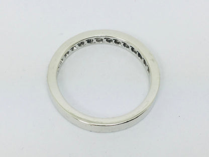 14k White Gold 22.5pt Round Cut Diamond Row Set Ring