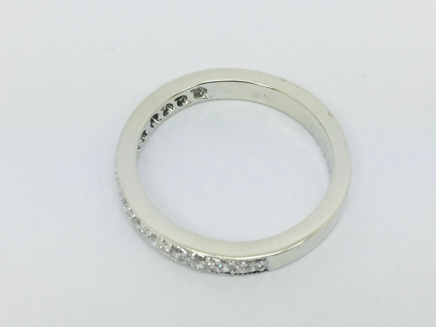 14k White Gold 22.5pt Round Cut Diamond Row Set Ring