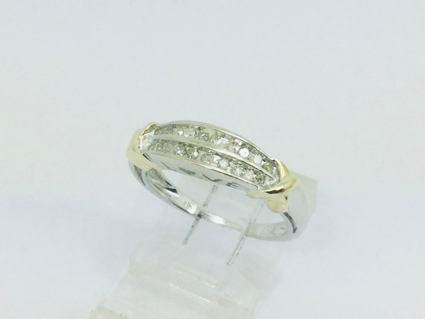 10k White Gold 20pt Diamond Row Set 'Love' Ring