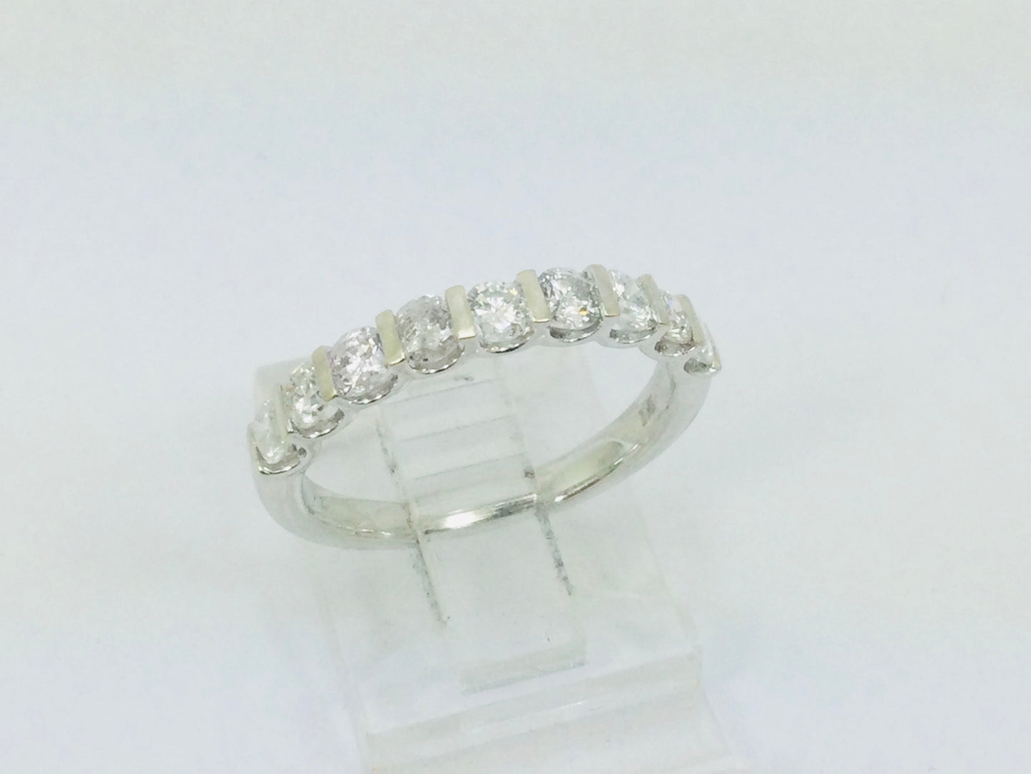 14k White Gold Round Cut 0.72ct Diamond Row Set Ring