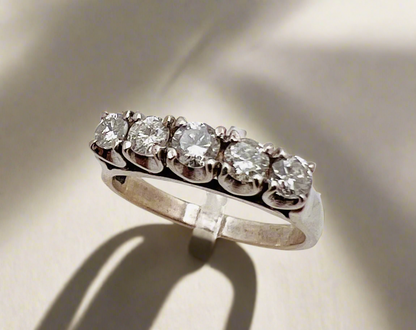 14k White Gold Round 55pt Diamond Row Set Ring